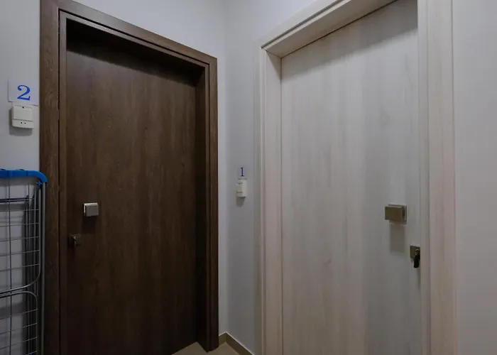 Blue House 2 * Dráma