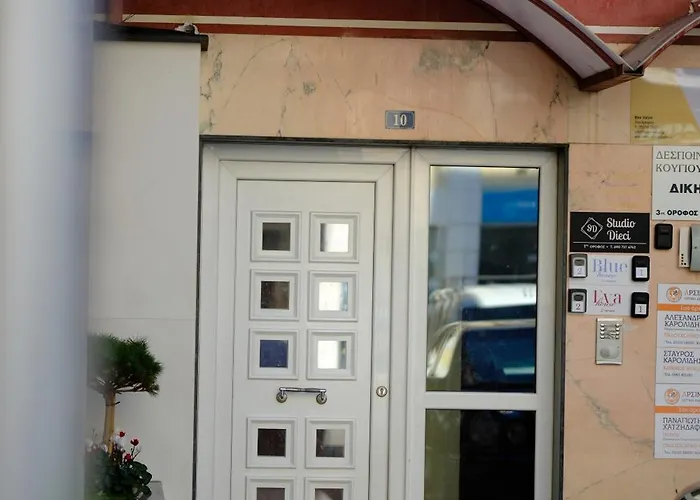 Blue House 2 Appartement Dráma